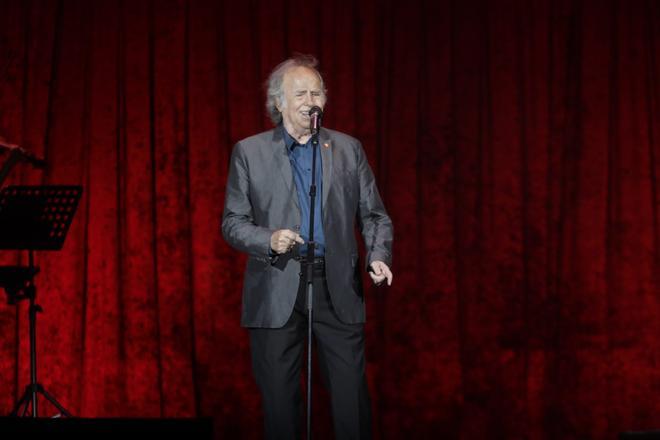 Concierto de Serrat en València