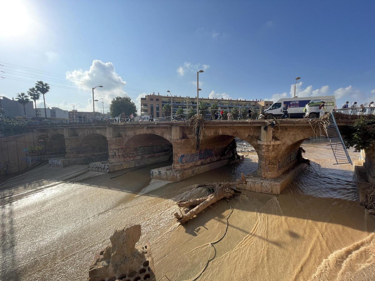 Puente de Catarroja.