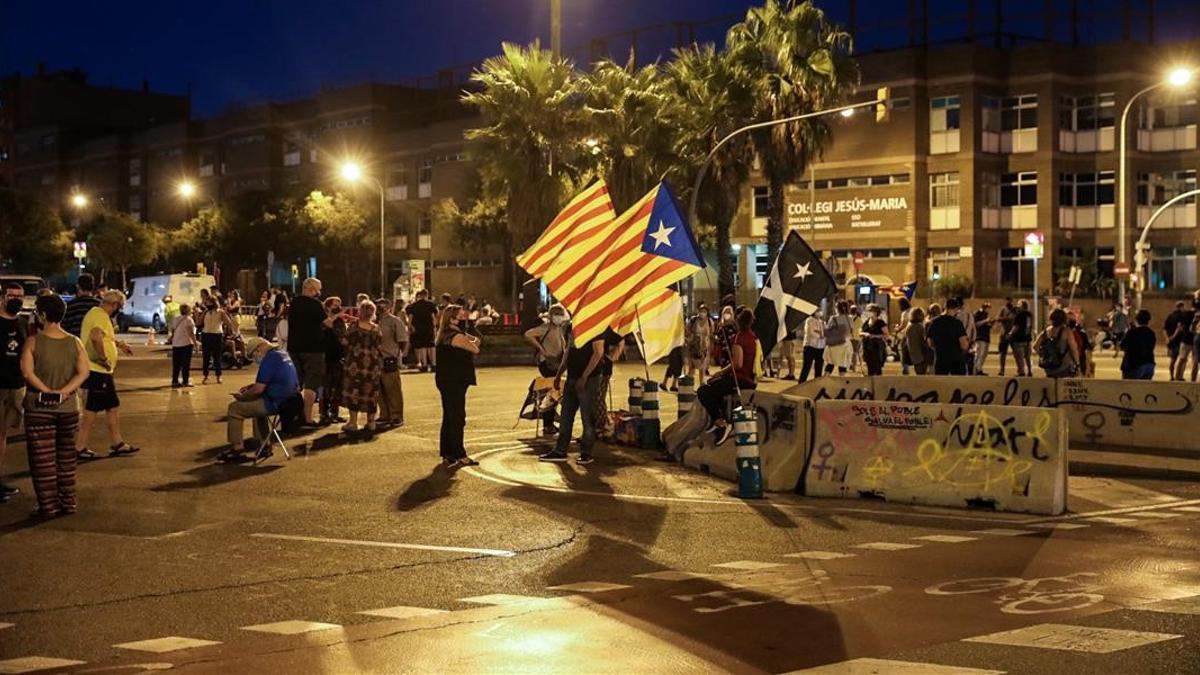 BARCELONA 14 09 2020  Tall de meridiana per tema politic Meridiana resisteix  FOTO de Angel Garcia