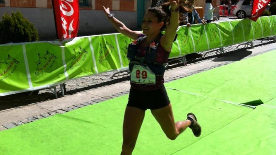 La toresana Celia Lorenzo gana el K22 de Peñalara