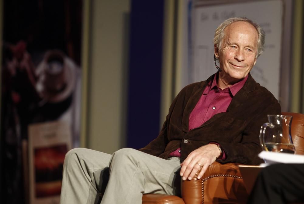 Encuentro de Richard Ford con clubs de lectores