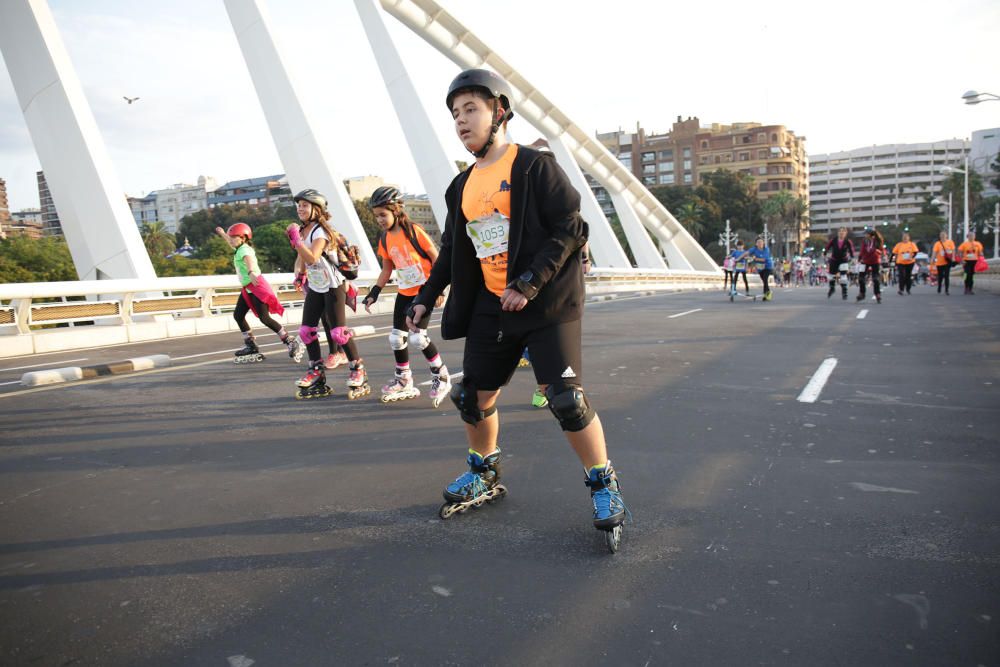 Marea en València contra el Cáncer de Mama