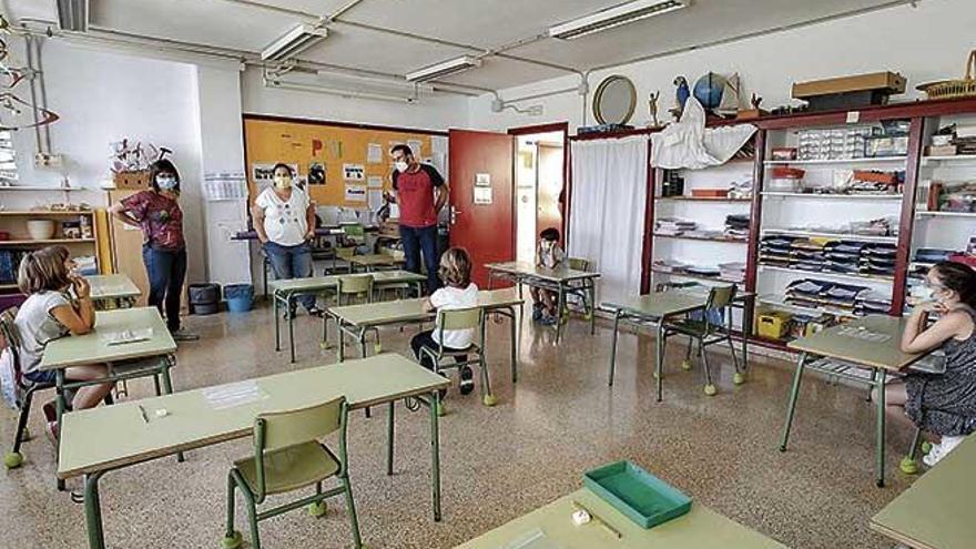 Los centros educativos deberán reorganizar sus espacios de cara al próximo curso, que será presencial.