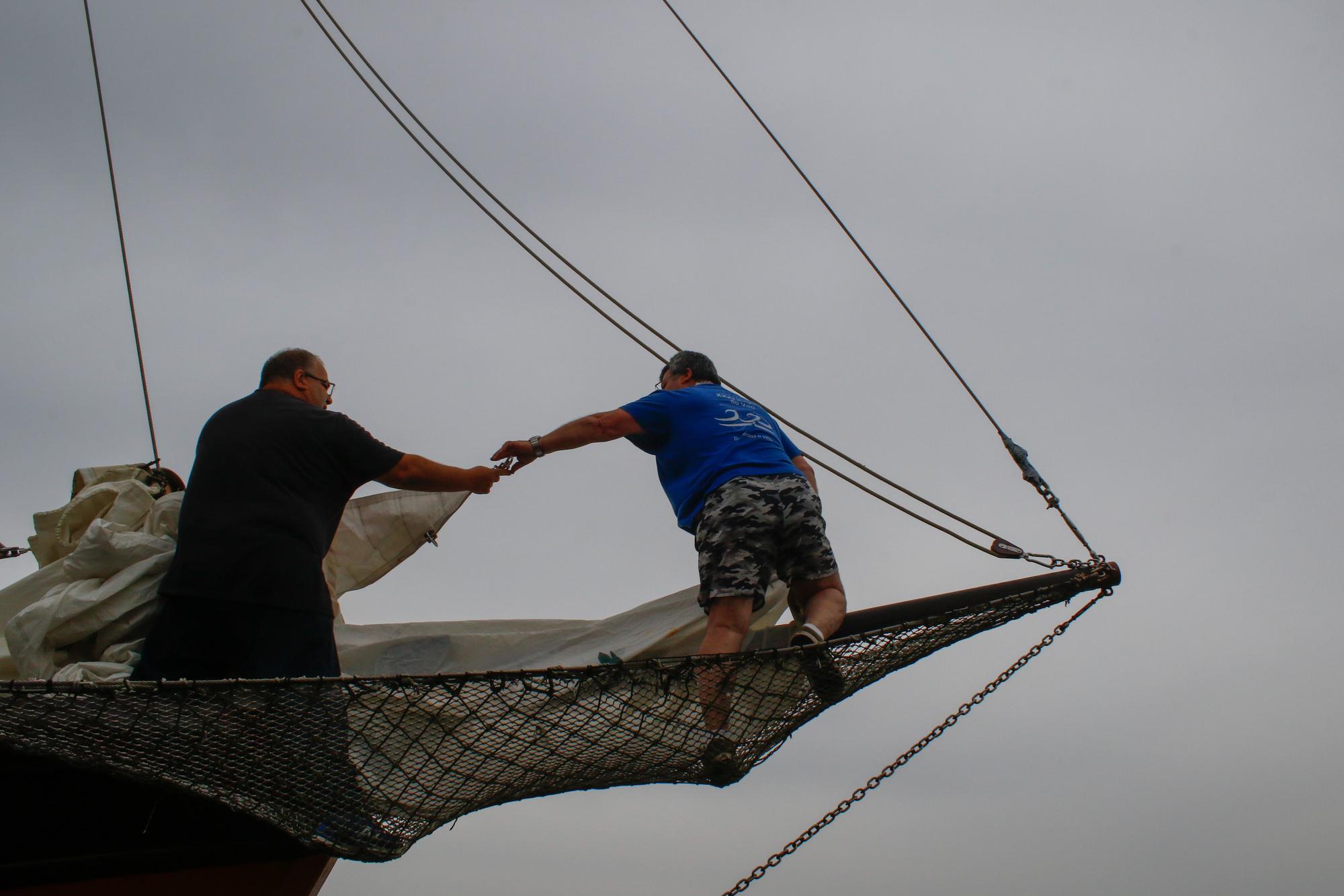 A vela tradicional volve navegar na Arousa