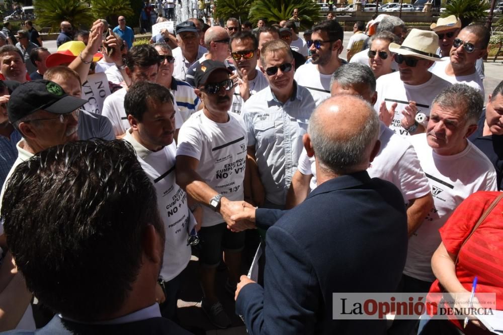 Protesta de taxis en Murcia