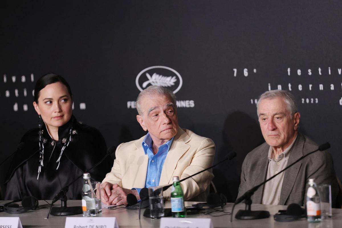 Scorsese, De Niro y la actriz Lily Gladstone.