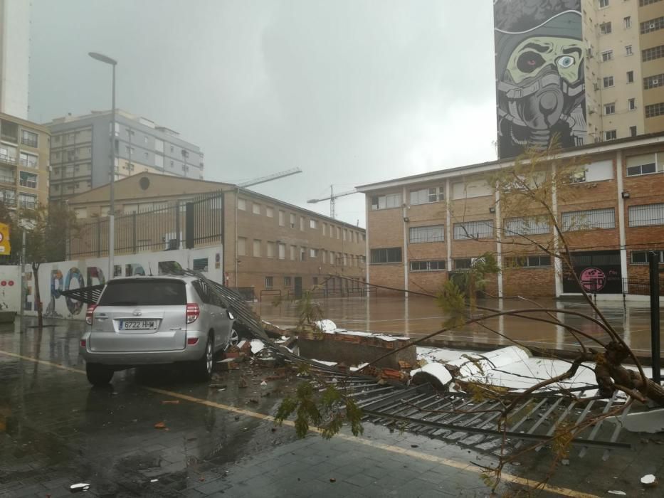 Temporal de viento y lluvia en Málaga