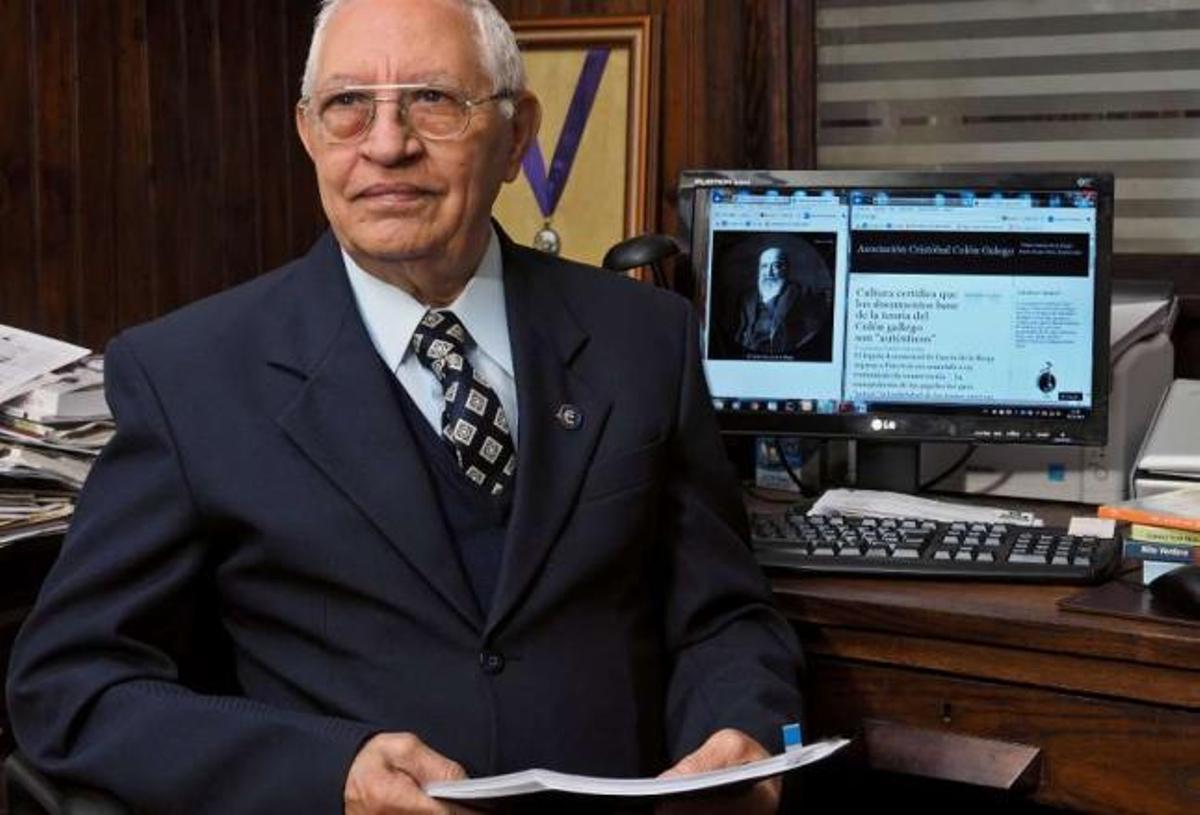 Economista cubano nacionalizado italiano Dioenis Espinosa.