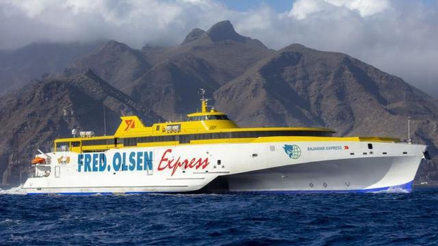 Fred. Olsen Express cumple 51 años consolidando la unión de Canarias