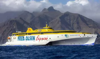 Fred. Olsen Express cumple 51 años consolidando la unión de Canarias