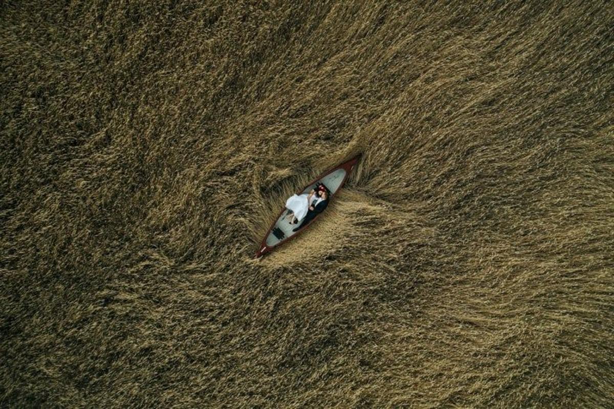 Amantes en el campo