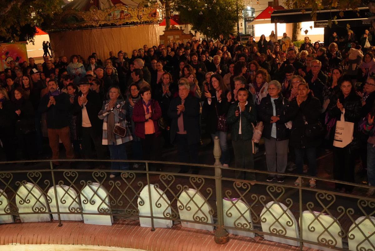 Fotogalería | El 25N moviliza a Badajoz en una multitudinaria protesta contra la violencia de género