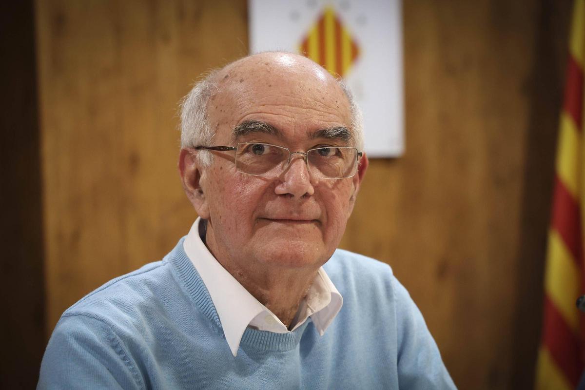 Buenaventura Navarro, poco antes del inicio de la charla.