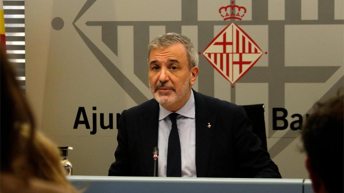 El alcalde, Jaume Collboni, en rueda de prensa para actualizar sobre la situación en la ciudad tras el apagón.