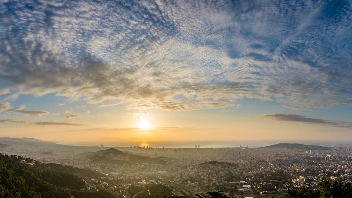 Amanecer en Barcelona.