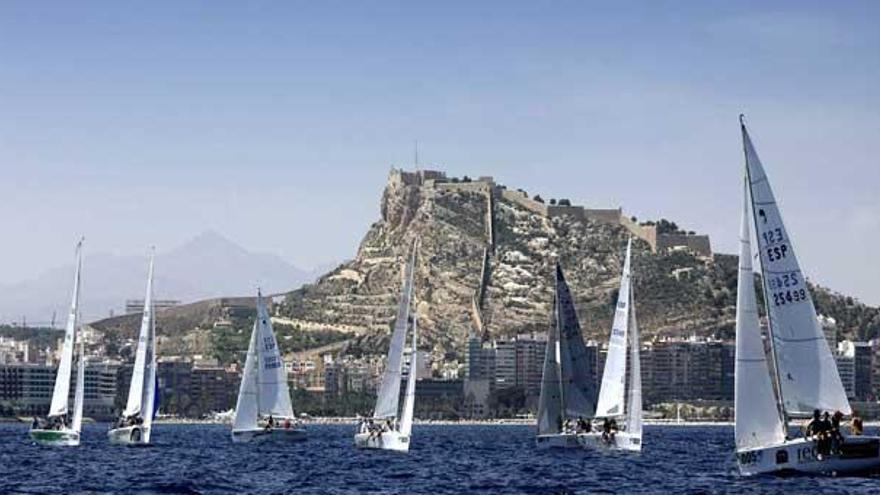 La vela mundial se cita en Alicante