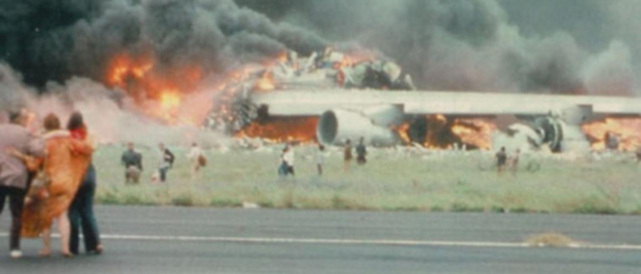 27 de marzo de 1977: dos ‘jumbos’ chocan en la niebla |  EL DÍA