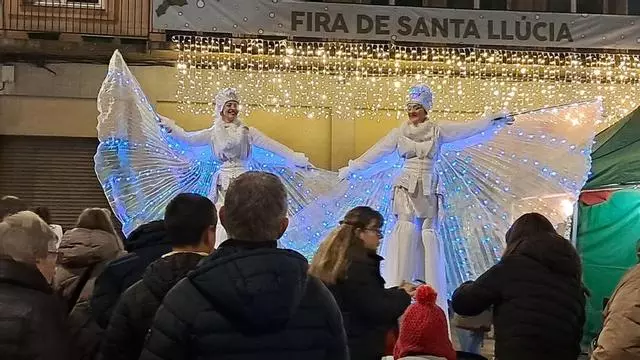 Actuació de Fades de Neu a la Fira de Santa Llúcia de Manresa