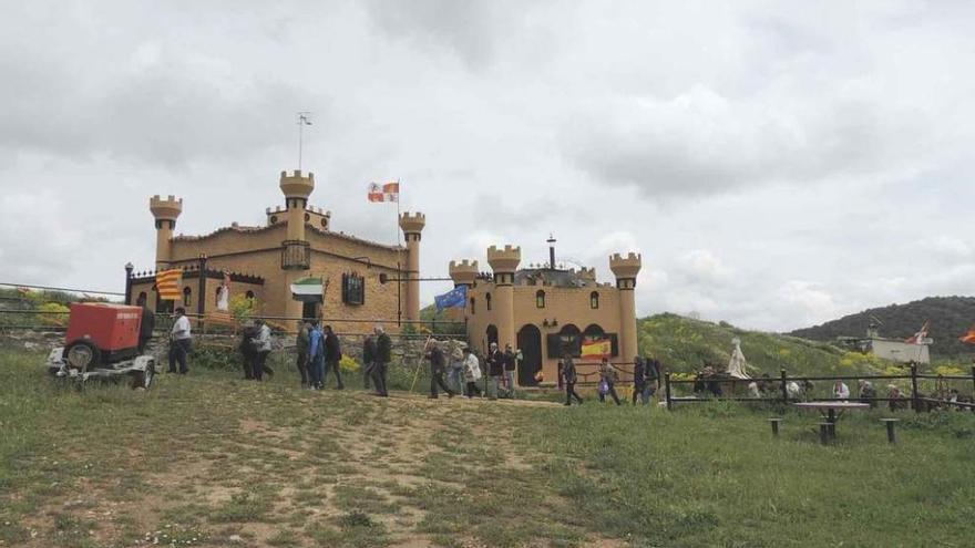 La procesión durante el recorrido.