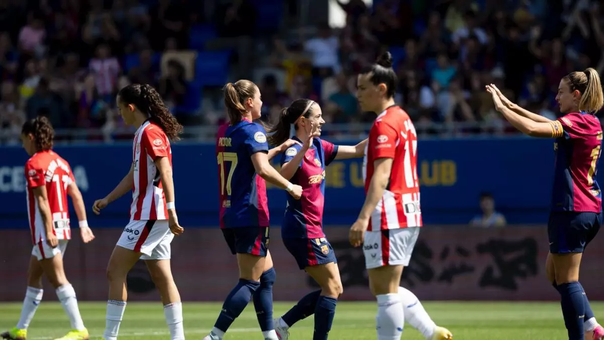 Las campeonas celebran el t赤tulo con una goleada y calientan motores para Lisboa