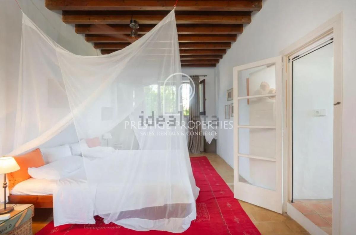 A la venta la casa payesa de un Premio Pulitzer que vivió en Ibiza