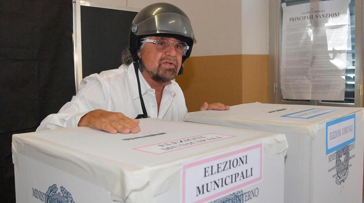 mbenach38842864 five star movement s leader beppe grillo casts his ballot fo170612173632