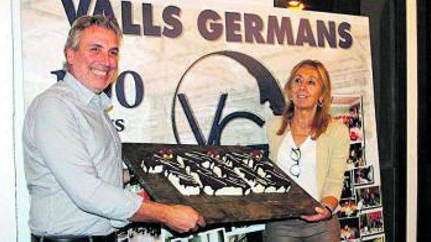 La manresana Valls Germans bufa les espelmes del seu centenari amb un sopar  | VALLS GERMANS