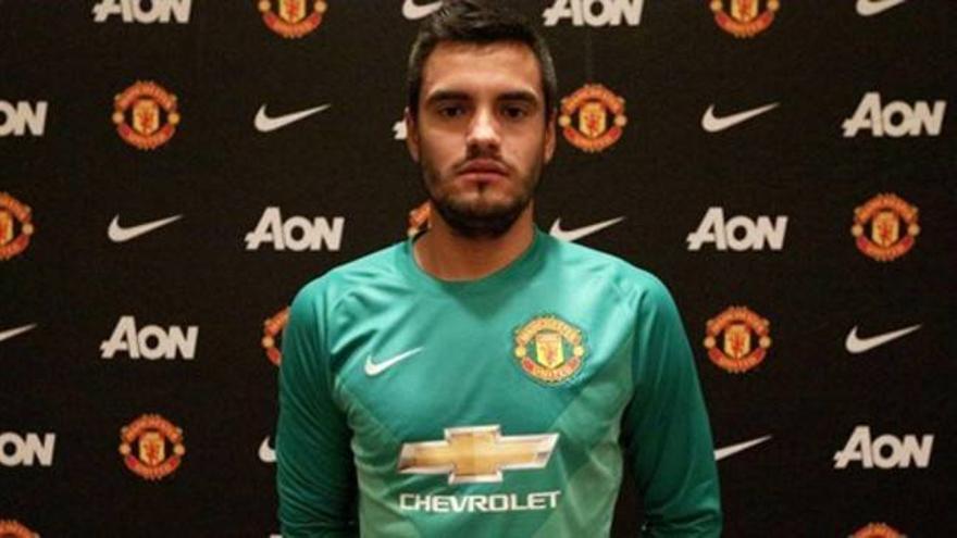 El Manchester United ficha al portero Sergio Romero en pleno &#039;caso De Gea&#039;