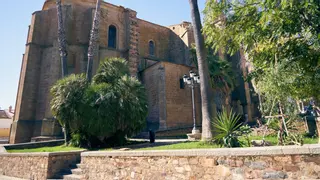 Acusan el retraso de las obras para remodelar la plaza de Santiago de Cáceres