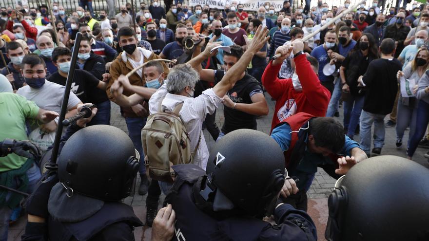 Los siete ganaderos de los altercados en Presidencia se enfrentan a un año de cárcel cada uno