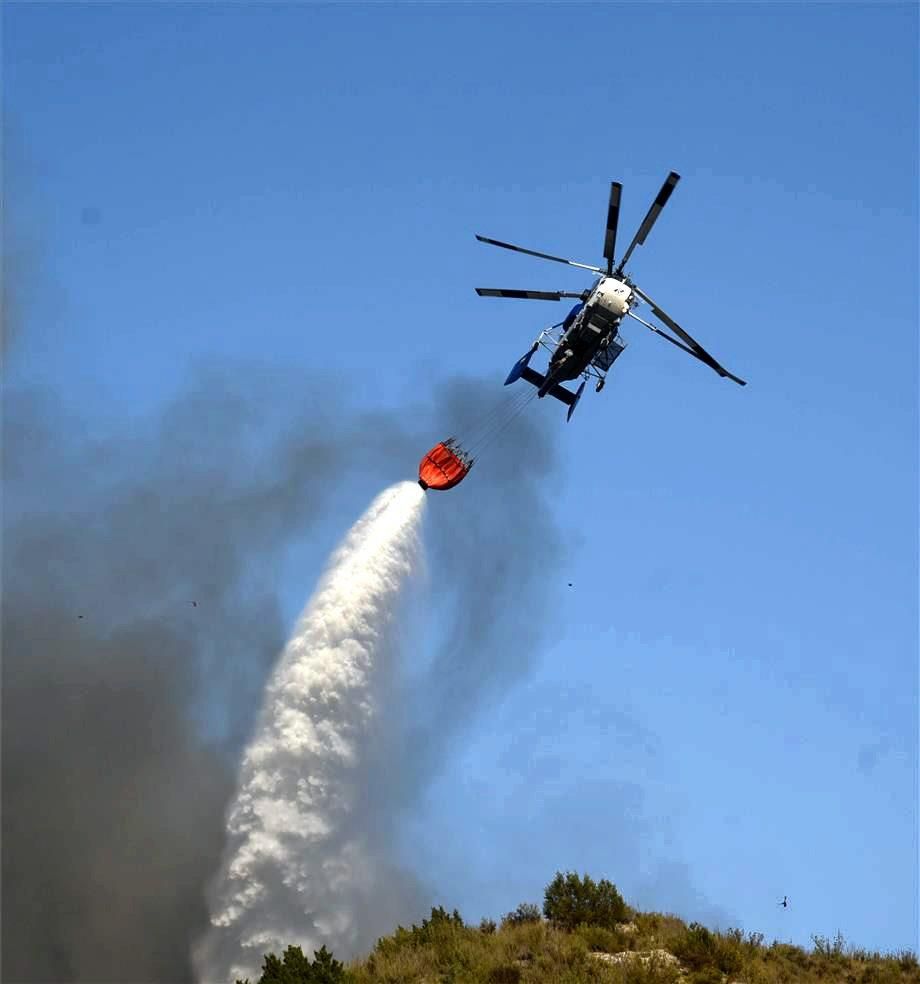 Impresionante incendio en la sierra de Alcubierre