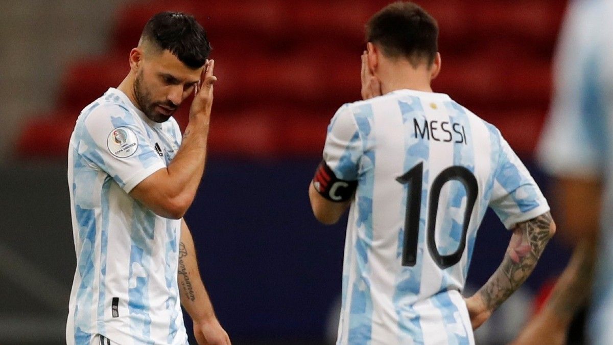 El 'Kun' Agüero y Leo Messi con la selección argentina