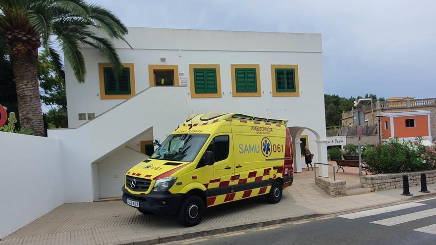 Una nueva ambulancia para la zona norte de Ibiza