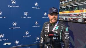 Bottas guanya la carrera a l’esprint però sortirà l’últim