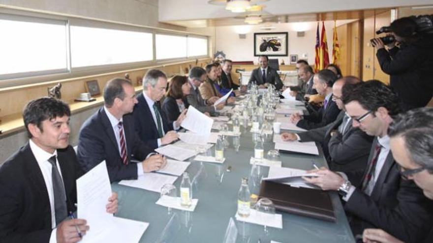 Un momento de la tercera Conferencia de Presidentes celebrada en el Consell de Menorca.