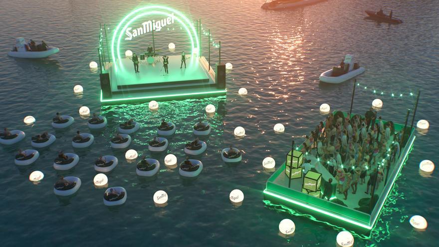 Juan Magán, cabeza de un festival en un escenario flotante en Ibiza