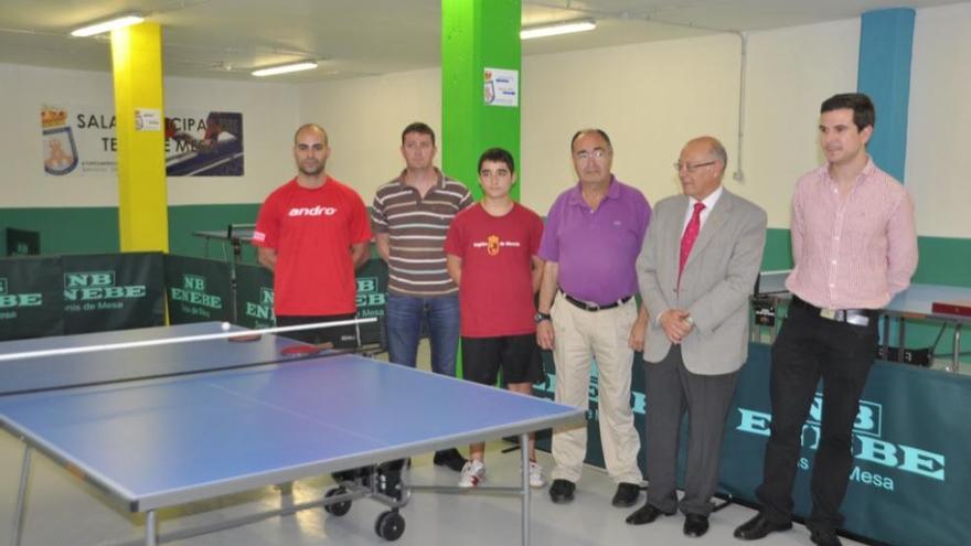 Inauguran la nueva sala de Tenis de Mesa en el pabellón Juanjo Angostos