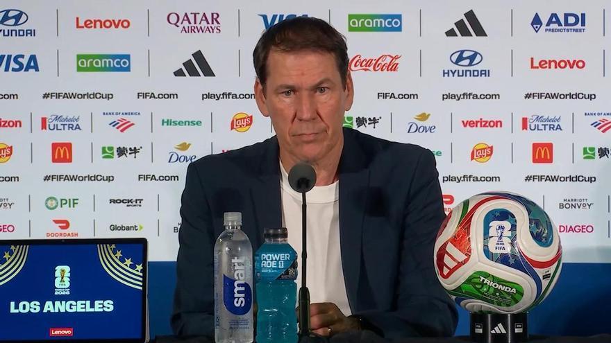 El reclamo de Rudi Garcia por la mano de Rodri: "¿Para qué sirve el VAR?"