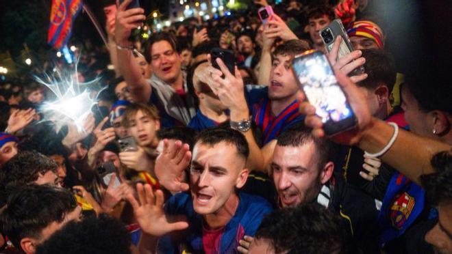 Las celebraciones en las calles por la victoria del Barça esta madrugada