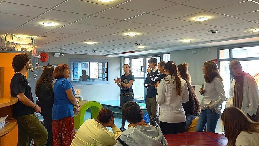 El CAE i alumnat de l'institut Guillem Catà de Manresa participen en el festival internacional de jocs Alchimie du Jeu de Tolosa