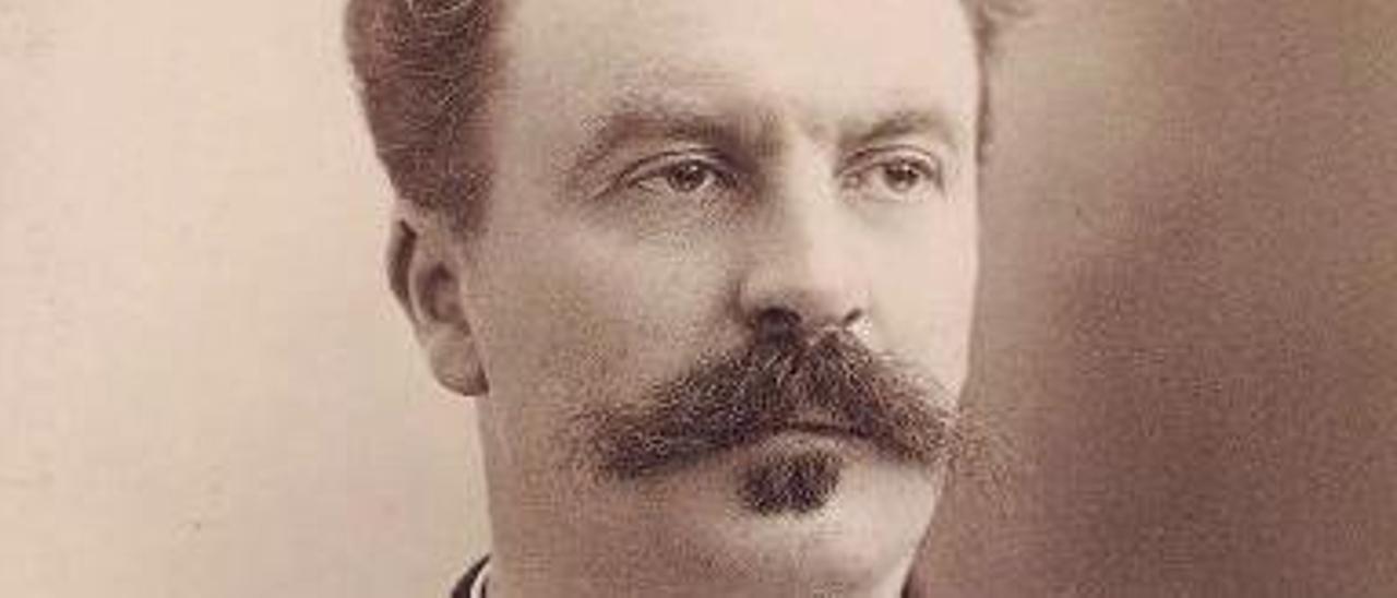 Guy de Maupassant.