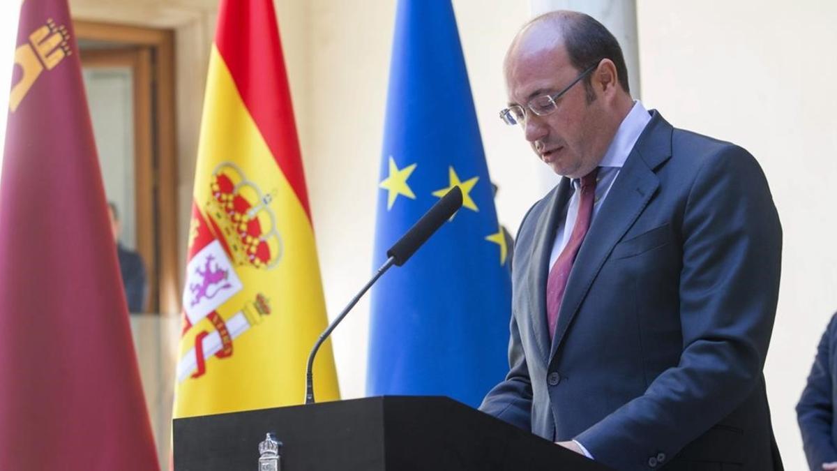 Pedro Antonio Sánchez, durante la comparecencia en la que ha anunciado su dimisión.