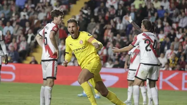 Stuani se vistió de héroe tras anotar un gol que puede valer la permanencia