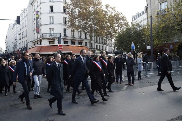 Francia homenajea a las víctimas del 13-N