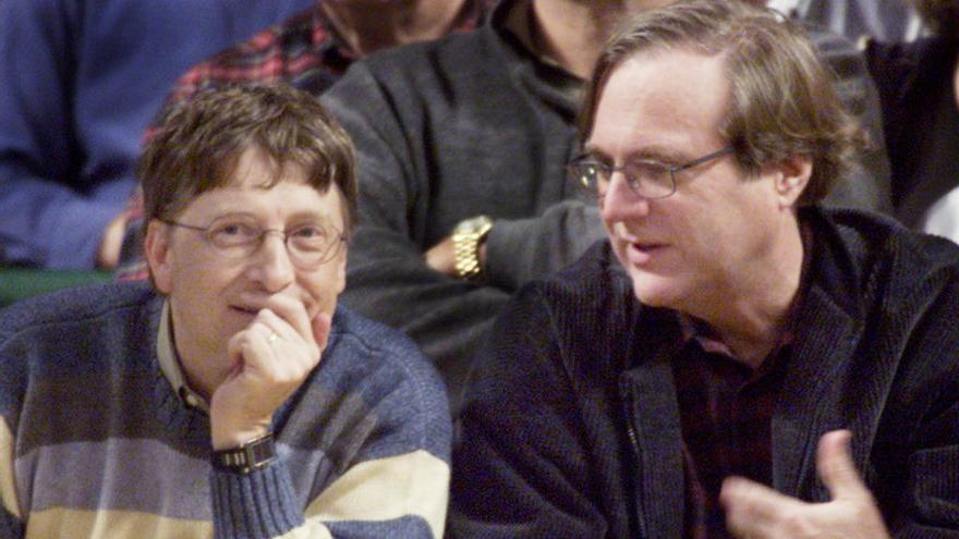 Allen, junto a Bill Gates en una imagen de 2003.