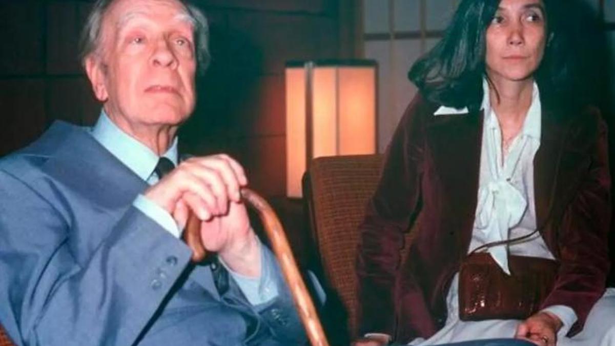 José Luis Borges y María Kodama, en la etapa final del escritor de 'Ficciones'