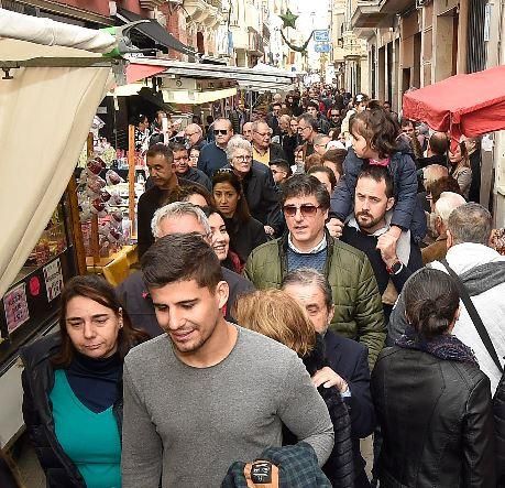 Desde el Ayuntamiento de Vila-real se trabaja este año para evitar aglomeraciones en puntos concretos (en la imagen la calle Major Sant Doménec), habituales en años anteriores a la pandemia.