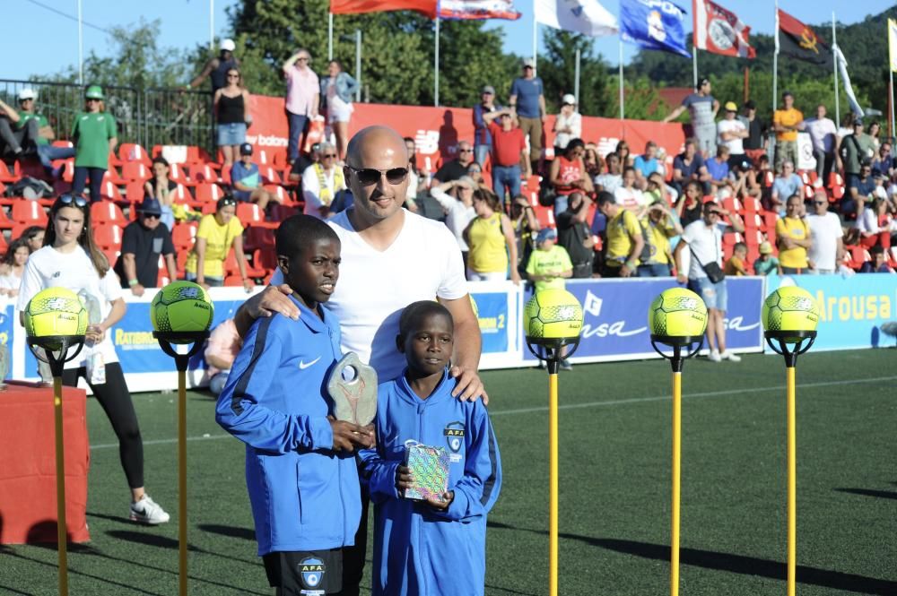 Los jóvenes del Submarino Amarillo doblegaron en la final a la Roma, que debutaba en el torneo.