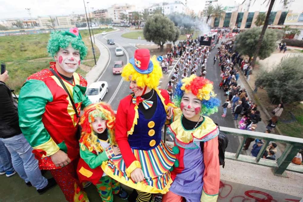 Color e imaginación en el Carnaval de Vila