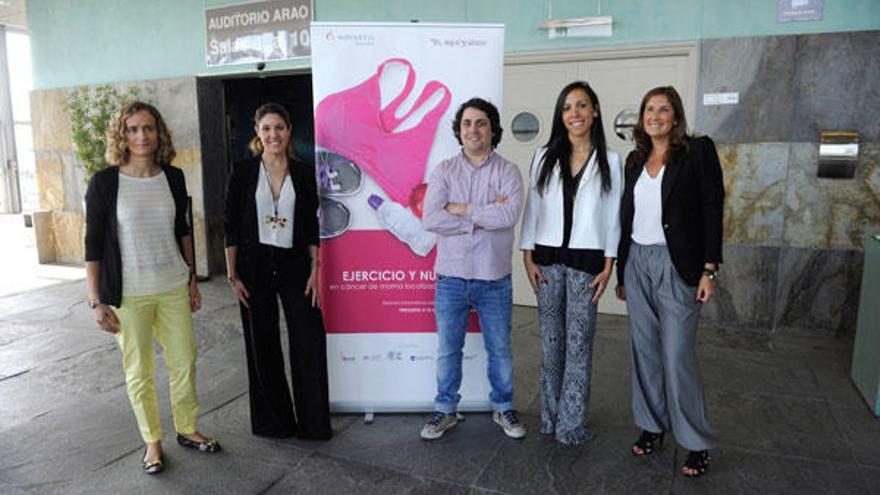 A Coruña suma cada año unos 300 casos de cáncer de mama